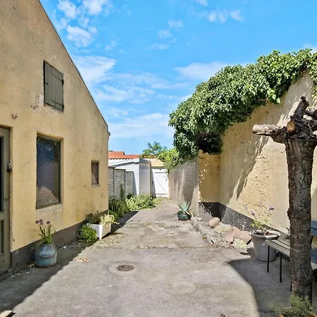 3 Bedroom Lovely In Fåborg